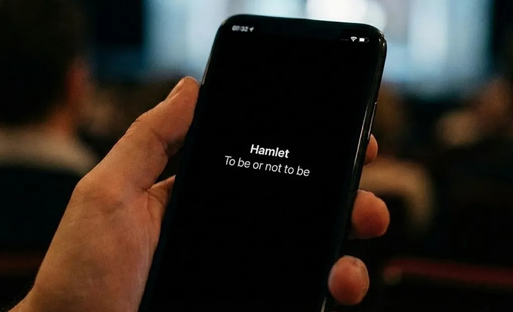 Subtitles Without Borders: Empowering Flexible Performance Spaces with BYOD